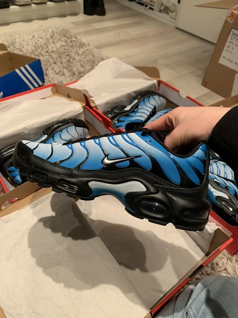 Air max plus tn sales se 鈥?white total orange